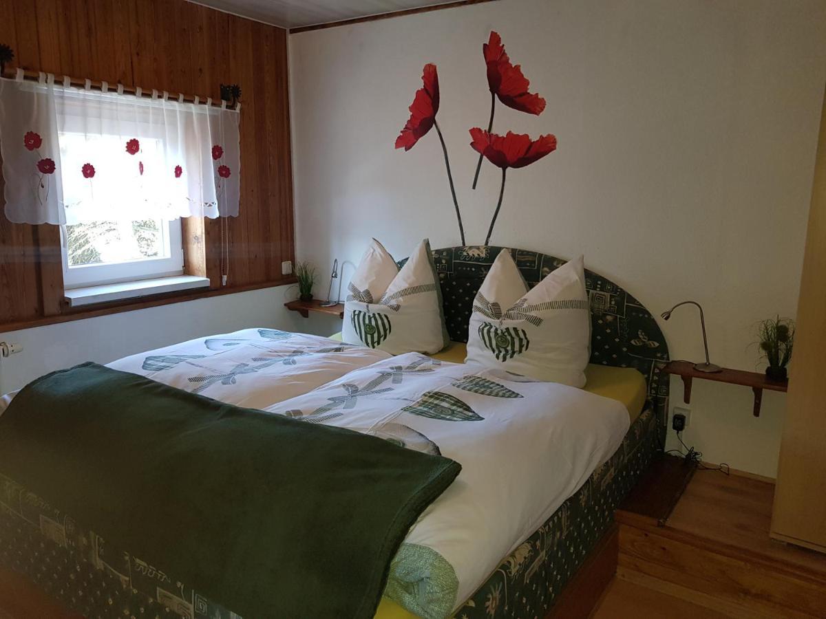 Ferienwohnung Grenzblick クロルト・オーバーヴィーゼンタール エクステリア 写真